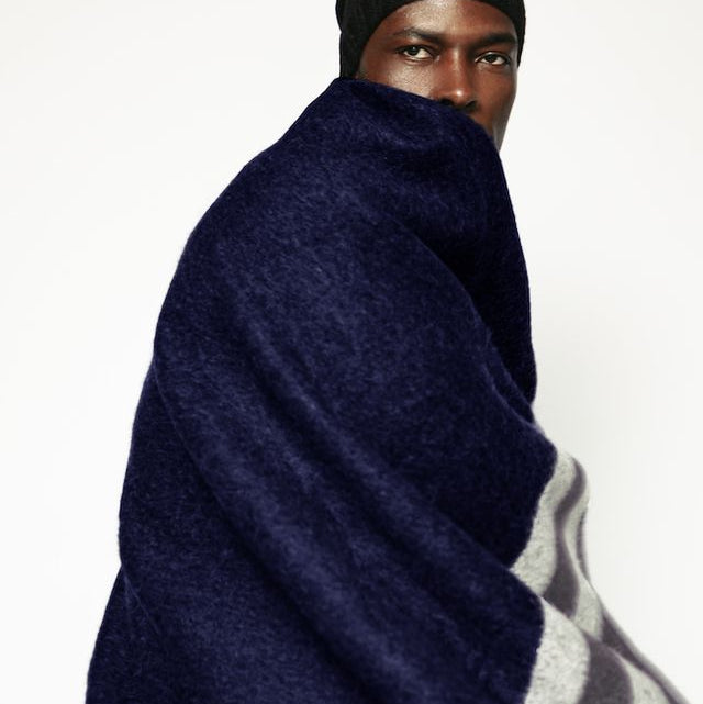 Canyon Throw | Navy / Dark Grey / Ivory