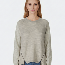 Women | Lea Zip | Carbon