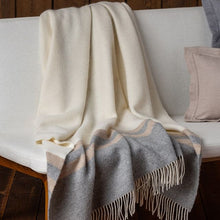 Canyon Throw | Ivory / Light Grey / Beige
