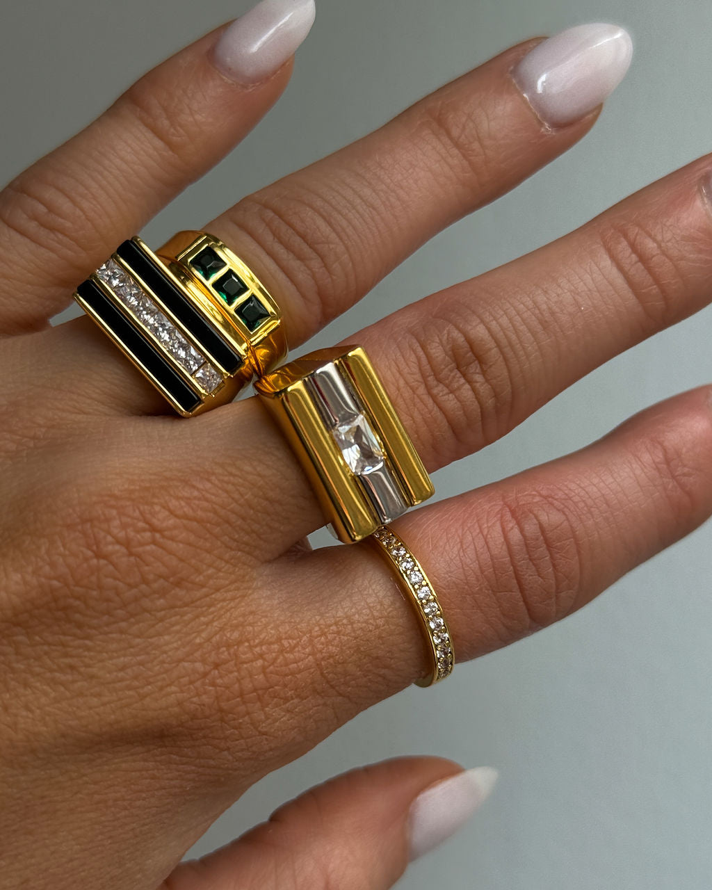 Panini Ring | Black Onyx/Cubic Zirconia | Gold