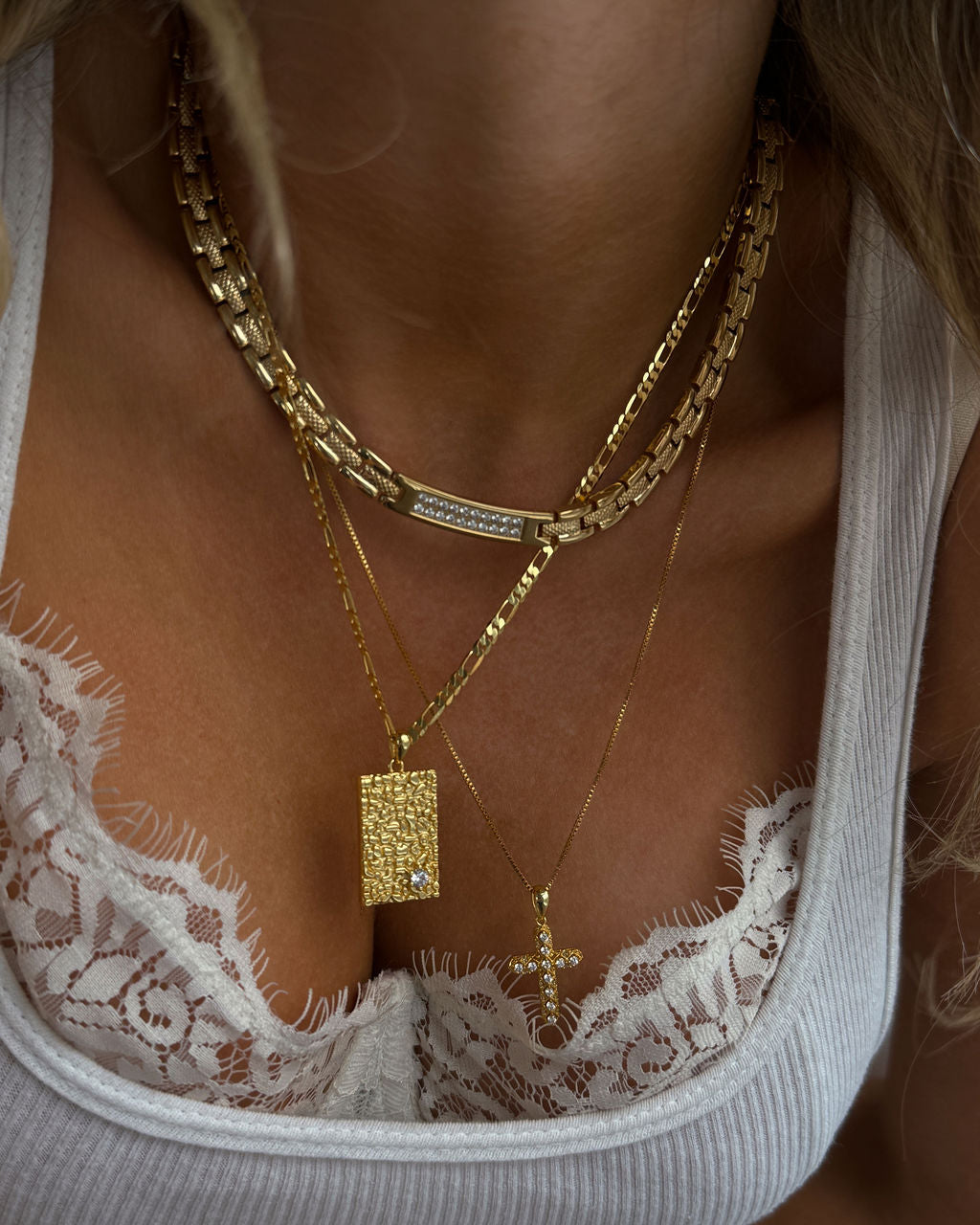 Joni Necklace | Cubic Zirconia | Gold