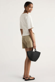 Isilda | Reem Sculpted Curved-Hem Tee in Size Extra Small