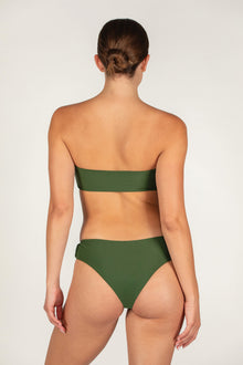 Ames Bottom | Fresco