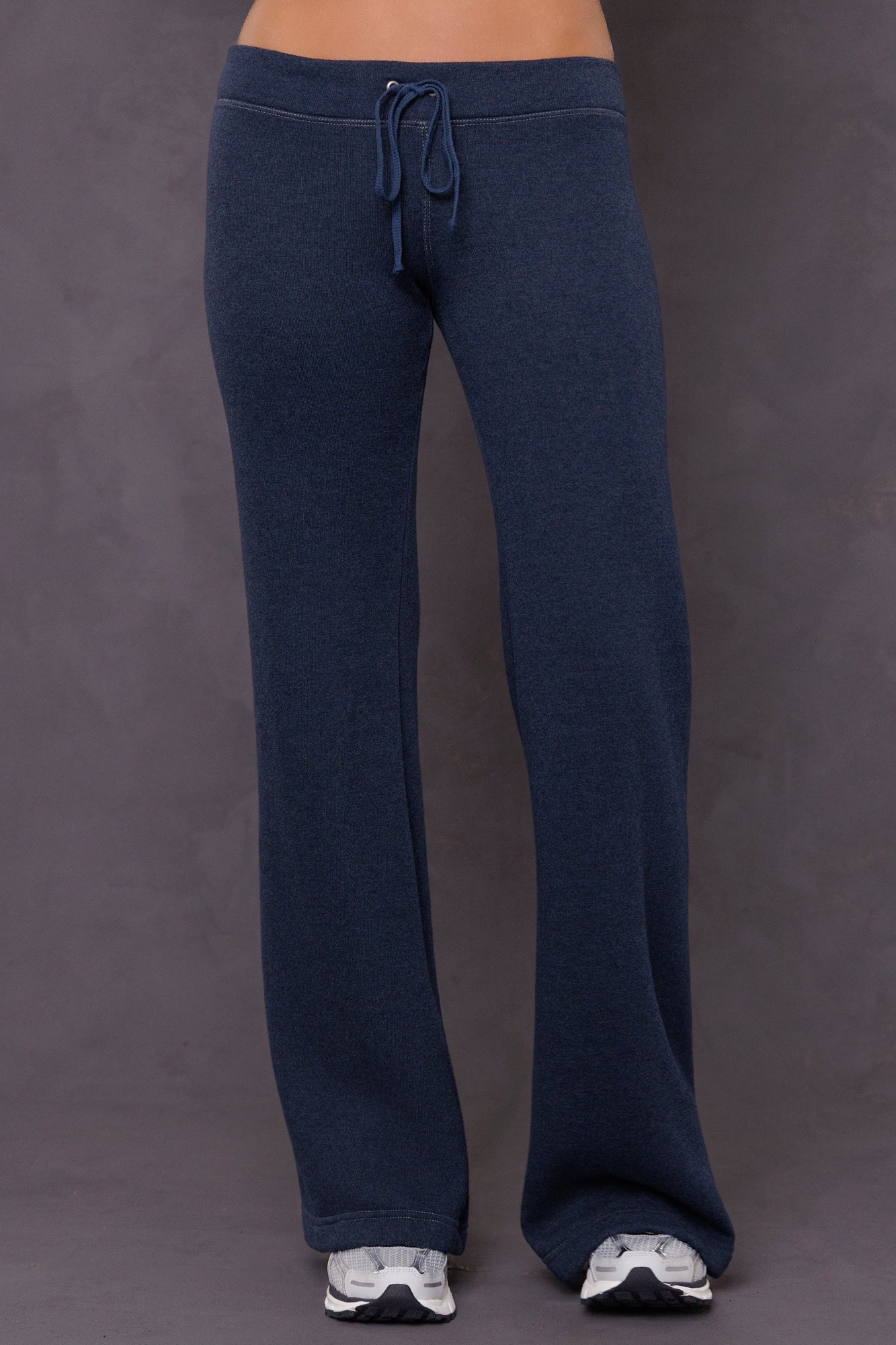 Women | Sherpa Drawstring Flare Sweatpant | Heather/Sailor