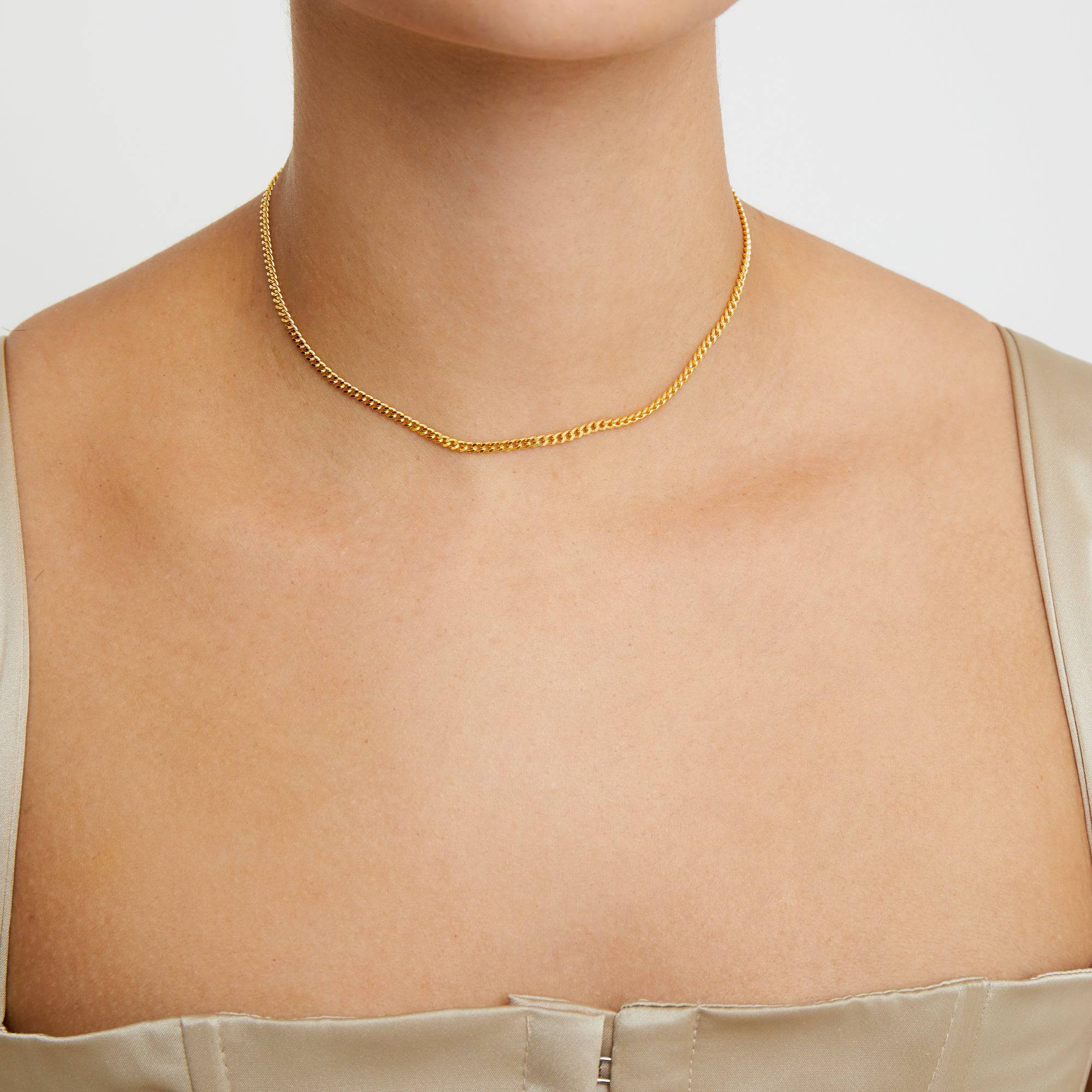 curb chain choker necklace