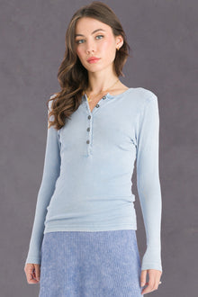 Women | Perfect Henley Tee | Mineral Wash 4