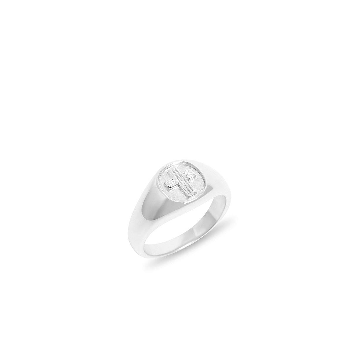 THE EMBOSSED CROSS SIGNET RING - The M Jewelers