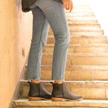 Everyday Chelsea Boot Black Women's Leather Boot Nisolo