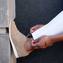 Sedona Lightweight Derby Stone Women's Leather Loafer Nisolo