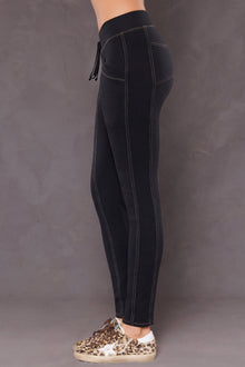 Women | Slouchy Hipster Jean Legging | Black