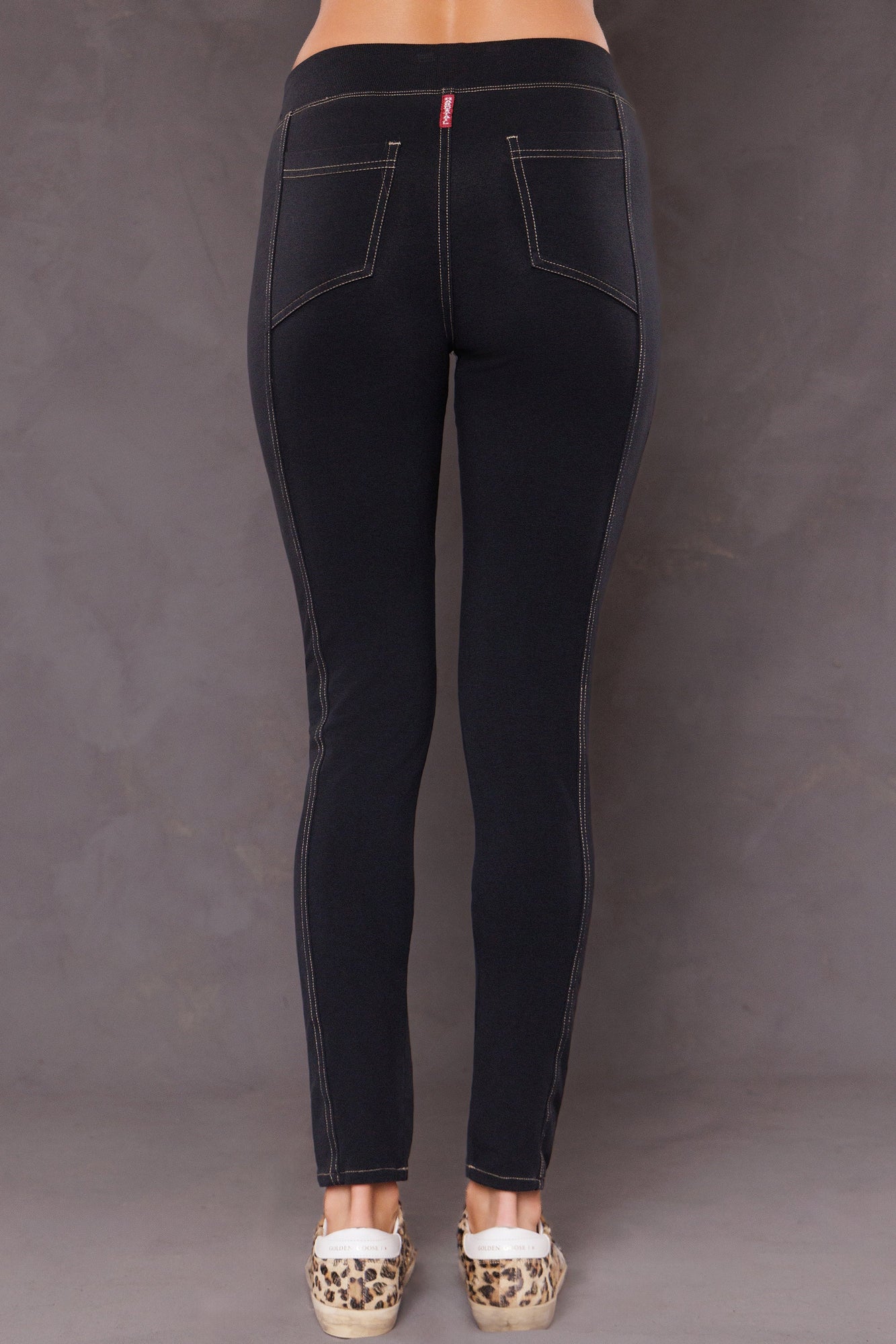 Women | Slouchy Hipster Jean Legging | Black